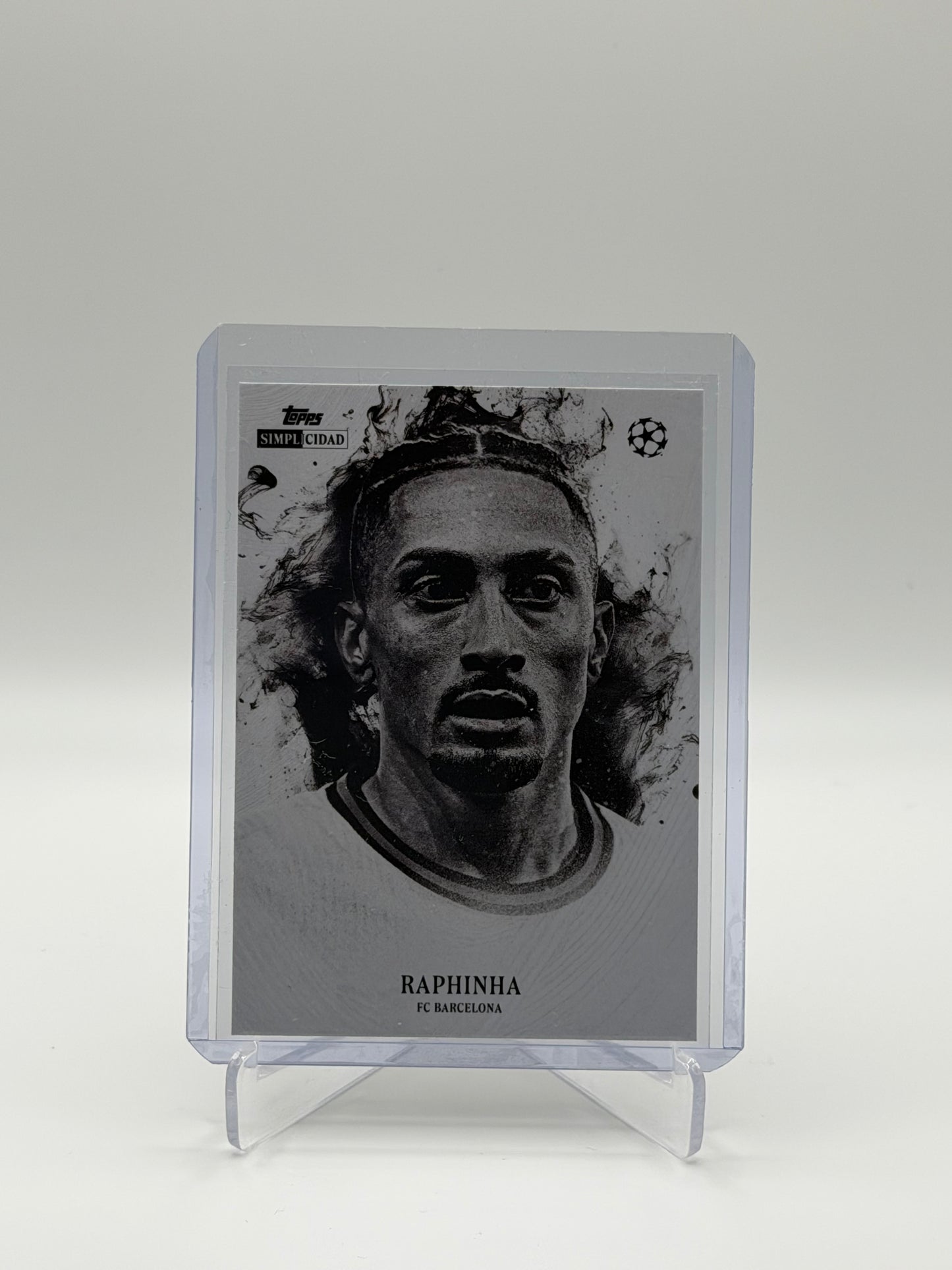 Topps Simplicidad UCC 25/26 - Singelkort Retrato