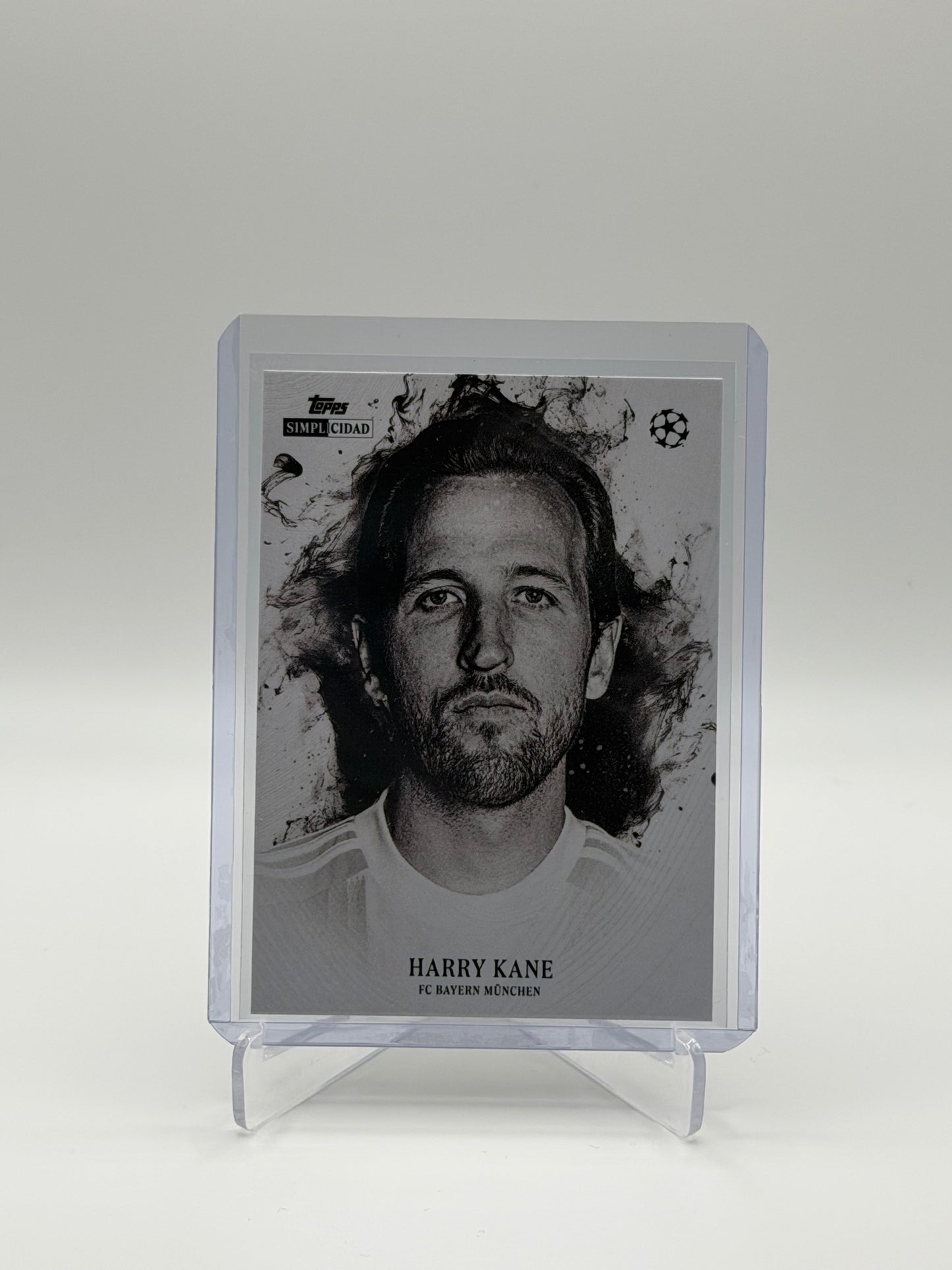 Topps Simplicidad UCC 25/26 - Singelkort Retrato